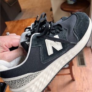 Preowned New Balance Women’s Sneakers